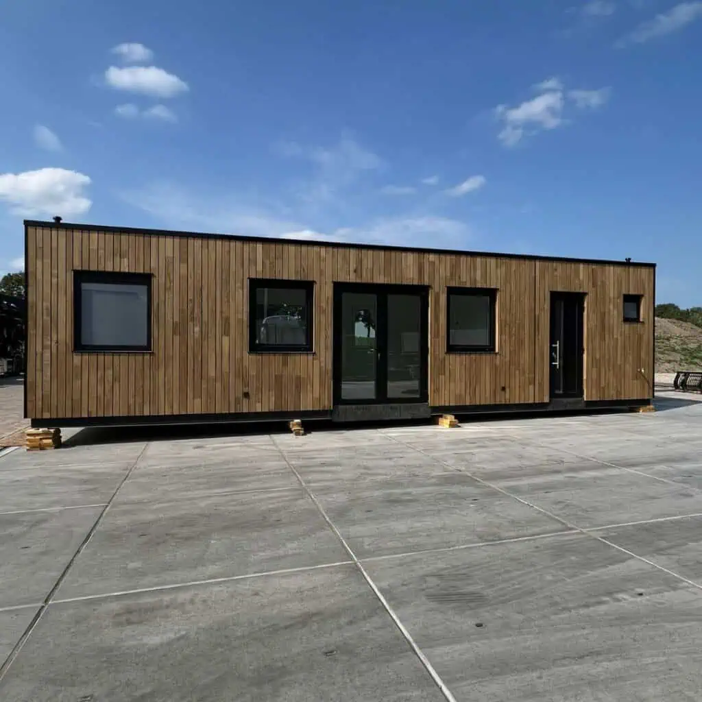 Prefab Chalet In De Natuur